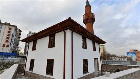Başkentte Hamidiye Camisi yeniden ayağa kaldırılıyor